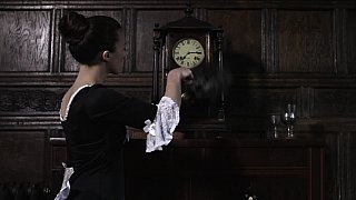 外表清纯乖巧妹妹！娇小身材贫乳！妹妹超会玩，振动棒猛捅嫩穴，爽的淫水直流，双指插入扣弄_2